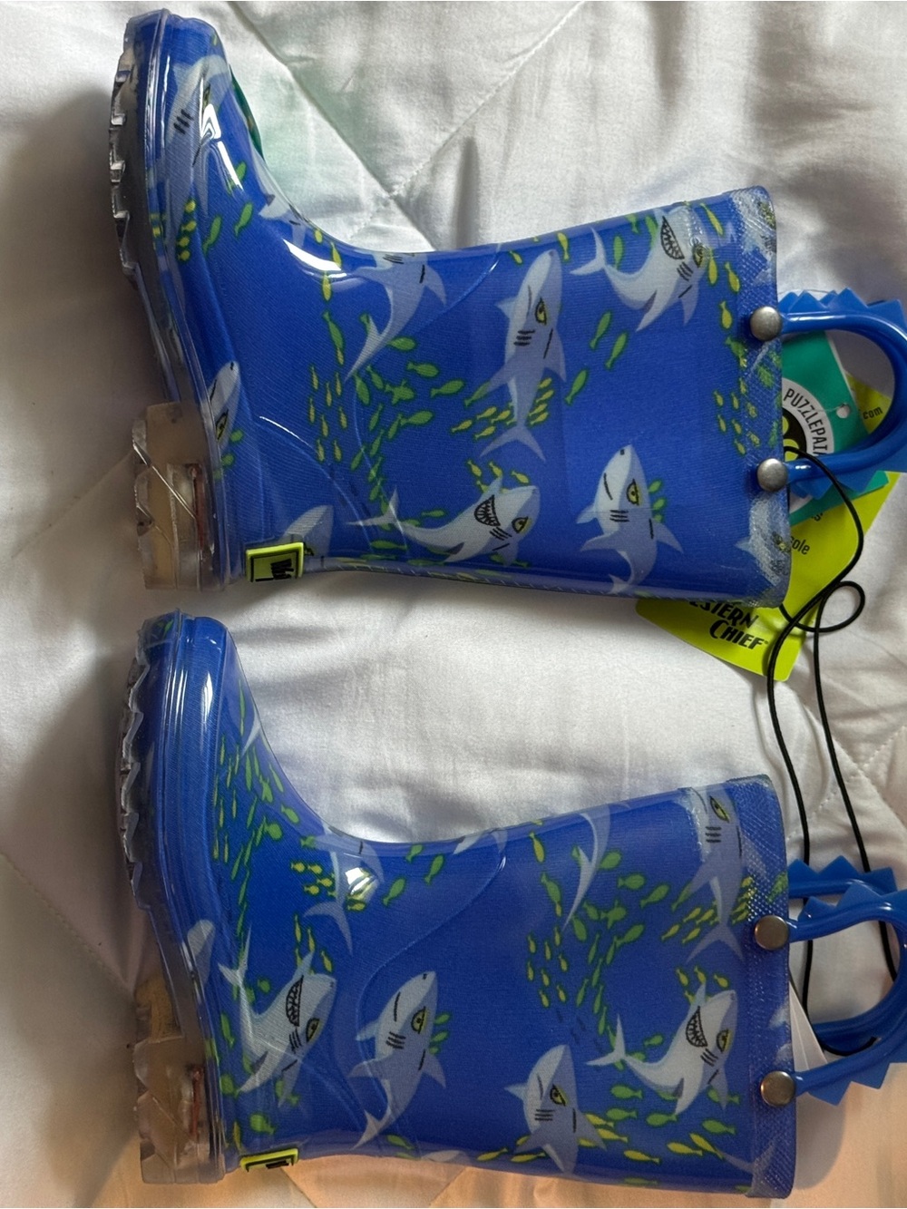 Western Chief Shark Swim Light Up Rain Boots Kids Size 7 Blue NWT Waterproof - Picture 9 of 10